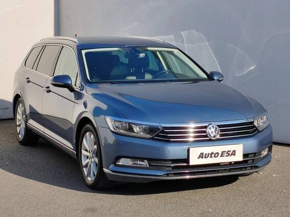 Volkswagen Passat 2.0 TDi,Highline,LED,navi