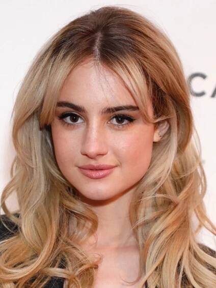 Grace Van Patten - Actress