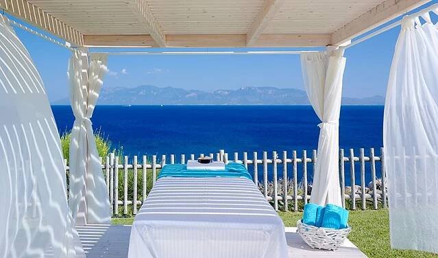 Hotel Michelangelo Resort & Spa: fotografie vybavení exteriérů a interiérů ubytování.