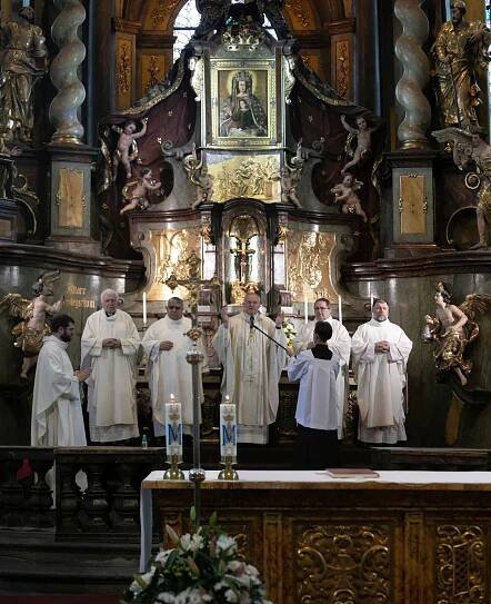 Poutní mši svatou v Klatovech celebroval 11. července Mons. Josef Nuzík - Diecéze plzeňská 
