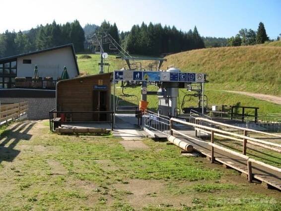 Bedřichov - sjezdovky a sníh