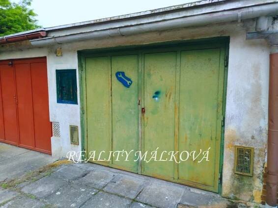 Prodej garáže, 20 m2, Chrudim, ulice Škroupova | Úvod