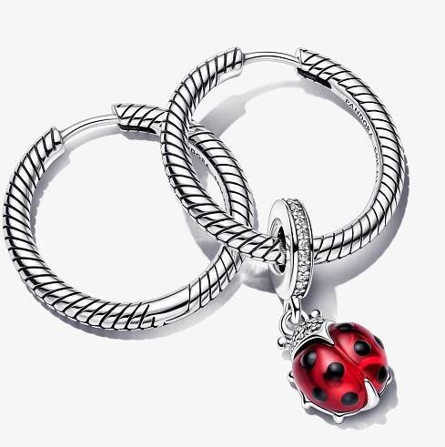Spring Jewelry Guide | Flower Jewelry | Pandora US
