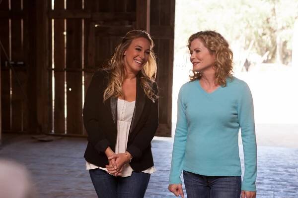 Haylie Duff, Sheree J. Wilson - Christmas Belle - Z filmu