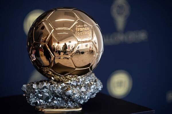 “I’d have probably added…” – Fabrizio Romano names three glaring Ballon d’Or omissions