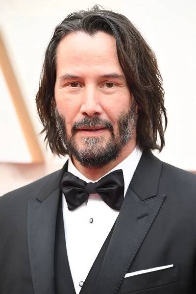 HOLLYWOOD, CALIFORNIA - FEBRUARY 09: Keanu Reeves arrives at the 92nd Annual Academy Awards at Hollywood and Highland on February 09, 2020 in Hollywood, California. (Photo by Steve Granitz/WireImage)