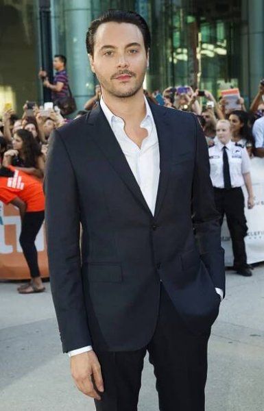 Jack Huston