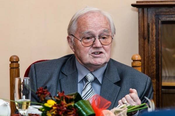 Primátor Martin Zrzavecký přijal profesora Miroslava Baldu (cz) : Plzeň - oficiální informační server města