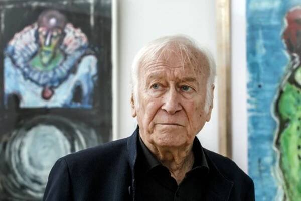 FOTO: Prezident Rudolf Schuster propůjčil Milanu Sládkovi slovenské státní vyznamenání Řád Ľudovíta Štúra III. třídy.