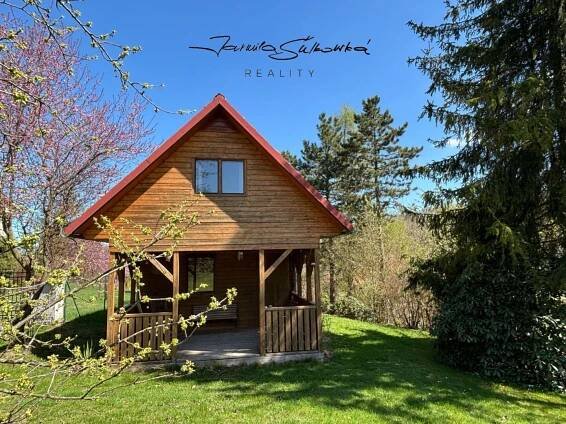 Prodej, chata 3+kk, 42 m2, Karlov u Paseky, pozemek 818 m2 | Jarmila Šulkovská - realitní služby na klíč