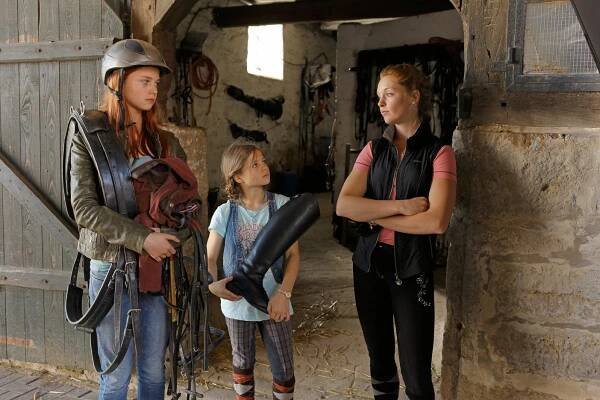 Hanna Binke, Henriette Morawe, Marla Menn - Vichr - Z filmu