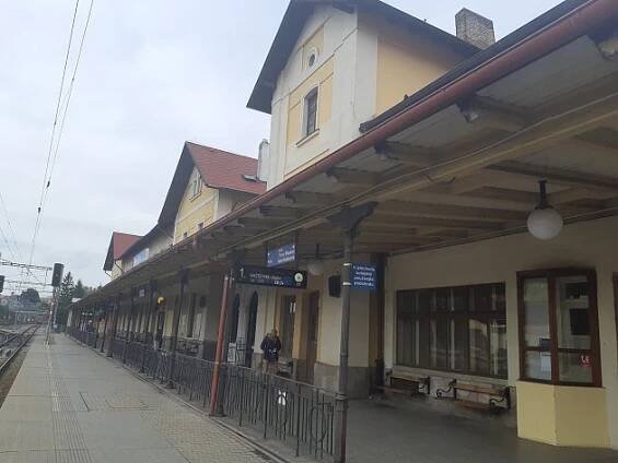 Vlakové nádraží v Benešově.