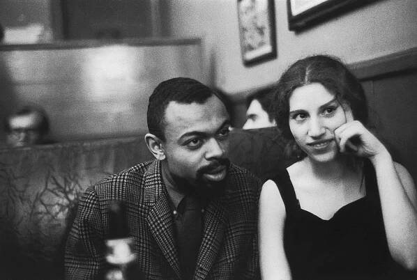 Fred W. McDarrah: New York Scenes - Exhibitions - Steven Kasher Gallery