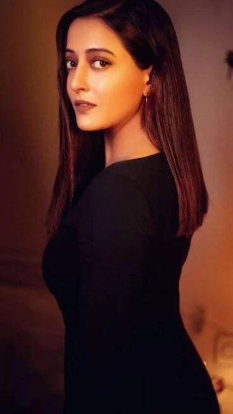 Breathtaking pictures of Raima Sen