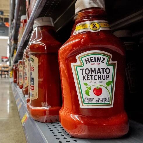 Kraft Heinz to Split Into Two Businesses