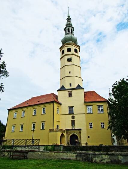 Zámek Tovačov - Dnes výletujeme