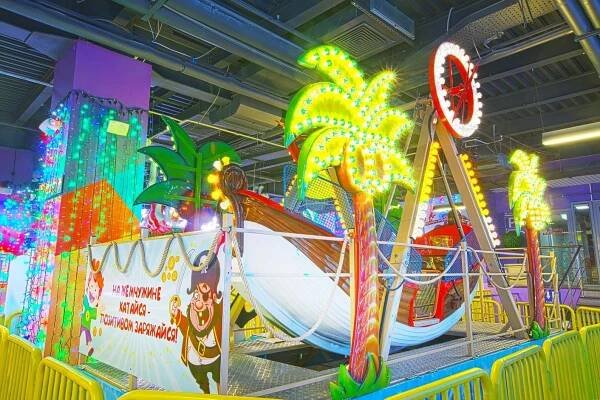Mini Ship - I.E. PARK - Family Rides Manufacturer