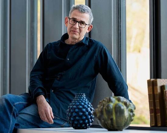 Edmund de Waal on Pottery, Poetry, and the Act of Letting Go - Time Sensitive
