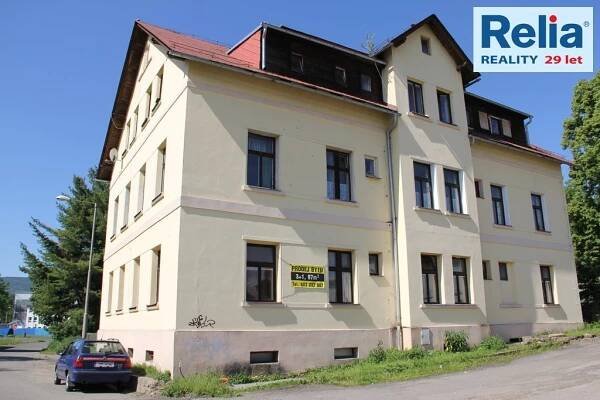 Prodej nadstandardního atypického bytu, 242 m2