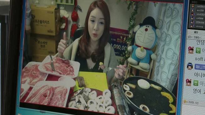 South Korean ‘Diva’ Makes $9000 a Month Eating on Camera