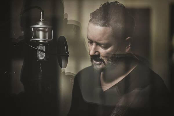 PREMIÉRA: Michal Pelant představuje své EP, text k singlu Ráno napsal Michal Ambrož