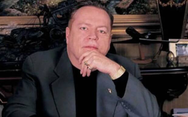 Galerie: Pornomagnát Larry Flynt nabízí milion za video s Trumpovými nemravnostmi - Galerie - Echo24.cz