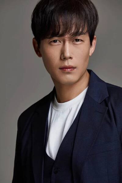 Joo Suk-Tae-1976-p01.jpg