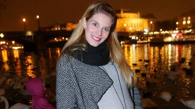 Krásná herečka Henrieta Hornáčková je maminkou, místo na vánoční trh spěchala do porodnice
