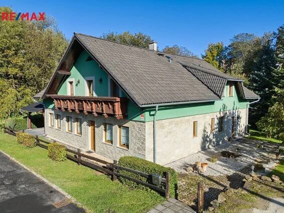 Prodej domu 380 m², Aš