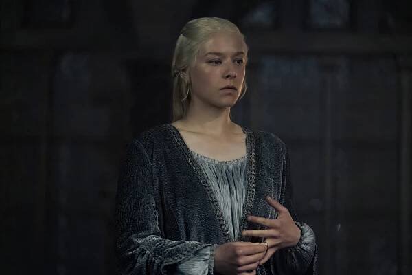 emma-d-arcy_0