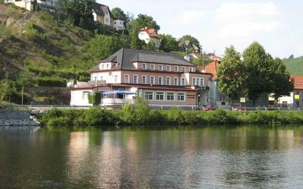 Booking.com: Střední Čechy: Hotel V Pivovaře Davle - Skrz.cz