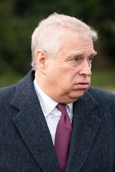 Princ Andrew prý šmíroval ve Windsoru: Král Karel III. se zřekl bratra!