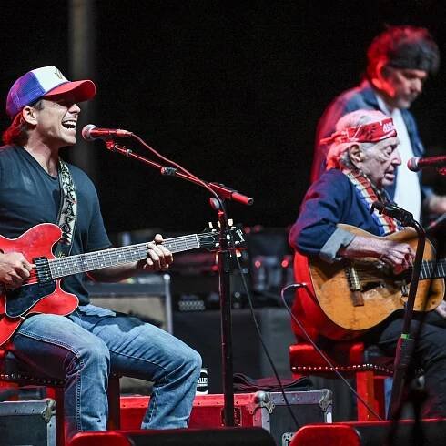 Lukas Nelson Opens Up About His Relationship With His Father, Willie