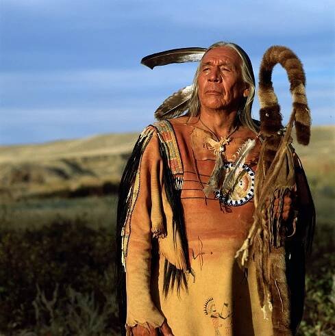Floyd 'Red Crow' Westerman - Tanec s vlky - Promo