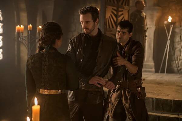The Outpost - Someone Has to Rule - Z filmu - Jake Stormoen, Anand Desai-Barochia