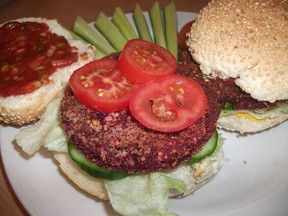 Burgery z červené řepy