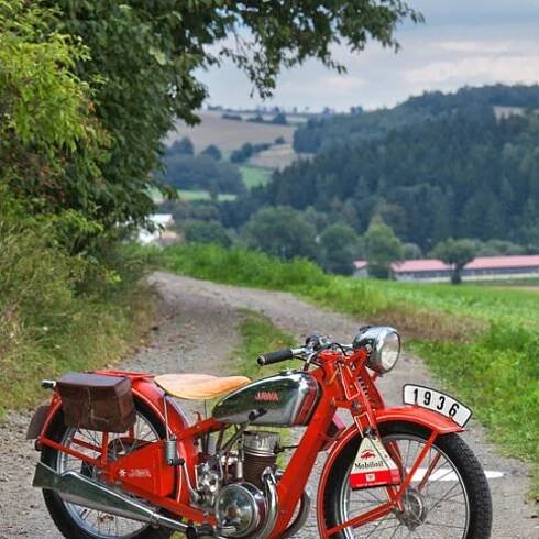 Muzeum historických vozidel 51