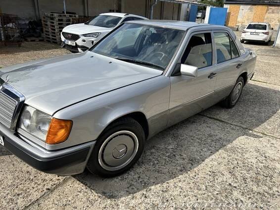 Mercedes-Benz E w124