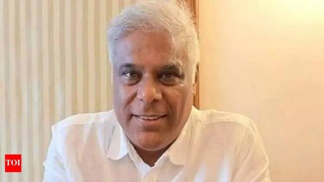 Ashish Vidyarthi opens up about stepping back from films; says he's waiting for lead roles: 'Main ek behetereen actor hoon'