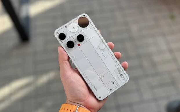 Nothing Phone (3)