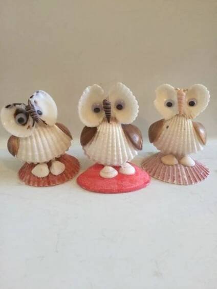 Deko mit Muscheln basteln niedliche Sommer Dekoelemente | Seashell crafts, Shell crafts, Sea crafts