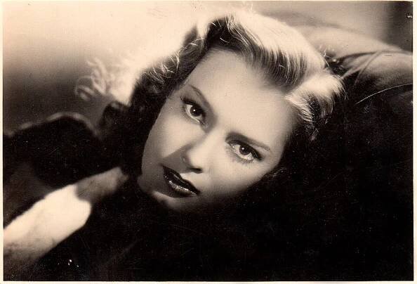 Zita Szeleczky - Wikipedia