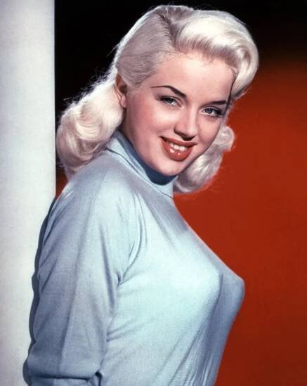 See the vintage 'bullet bra' look that was big in the '50s 18