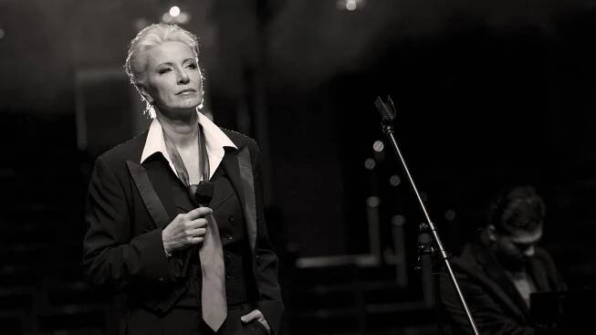 Renata Drössler: Šanson je terapie - NN Magazine