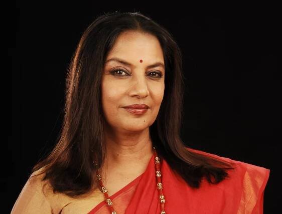 Soubor:Shabana Azmi SFU honorary degree.jpg