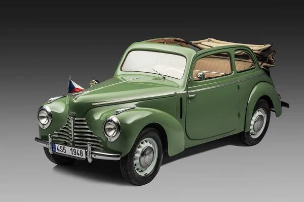 První poválečná Škoda jezdila cestou necestou a prodávala se bez pneumatik – Tudor slaví 75 let!