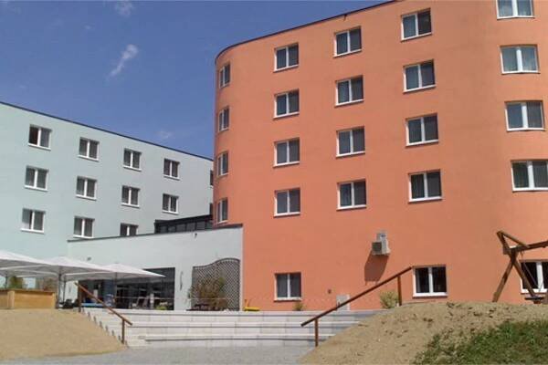 Amphitheater - Sole Felsen Welt