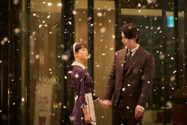 Jin-ah Won, Dong-wook Lee - A Year-End Medley - Z filmu