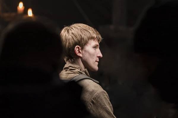 Poslední království - Epizoda 2 - Z filmu - Ewan Mitchell