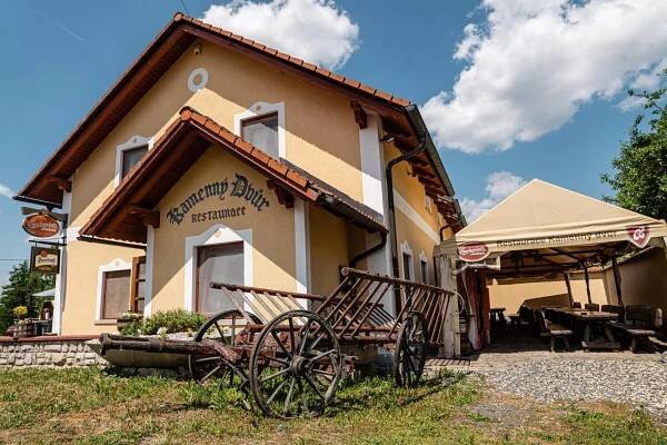Pension Kamenny Dvur - NEJLEPŠÍ CENY ubytování ve městě Františkovy Lázně